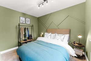 Photo 13- click for photo gallery